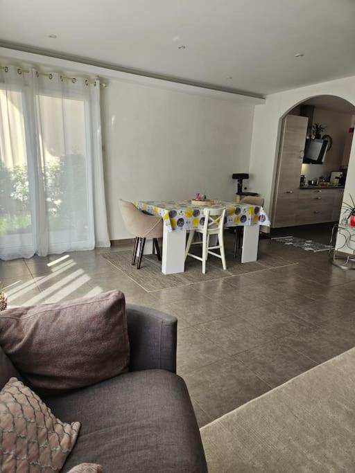 Villa Moderne, A 2 Pas Du Lac Leman 시에즈 외부 사진
